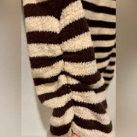 Vintage OP Brown & Tan Women’s Sweater Size Medium - Picture 6 of 10